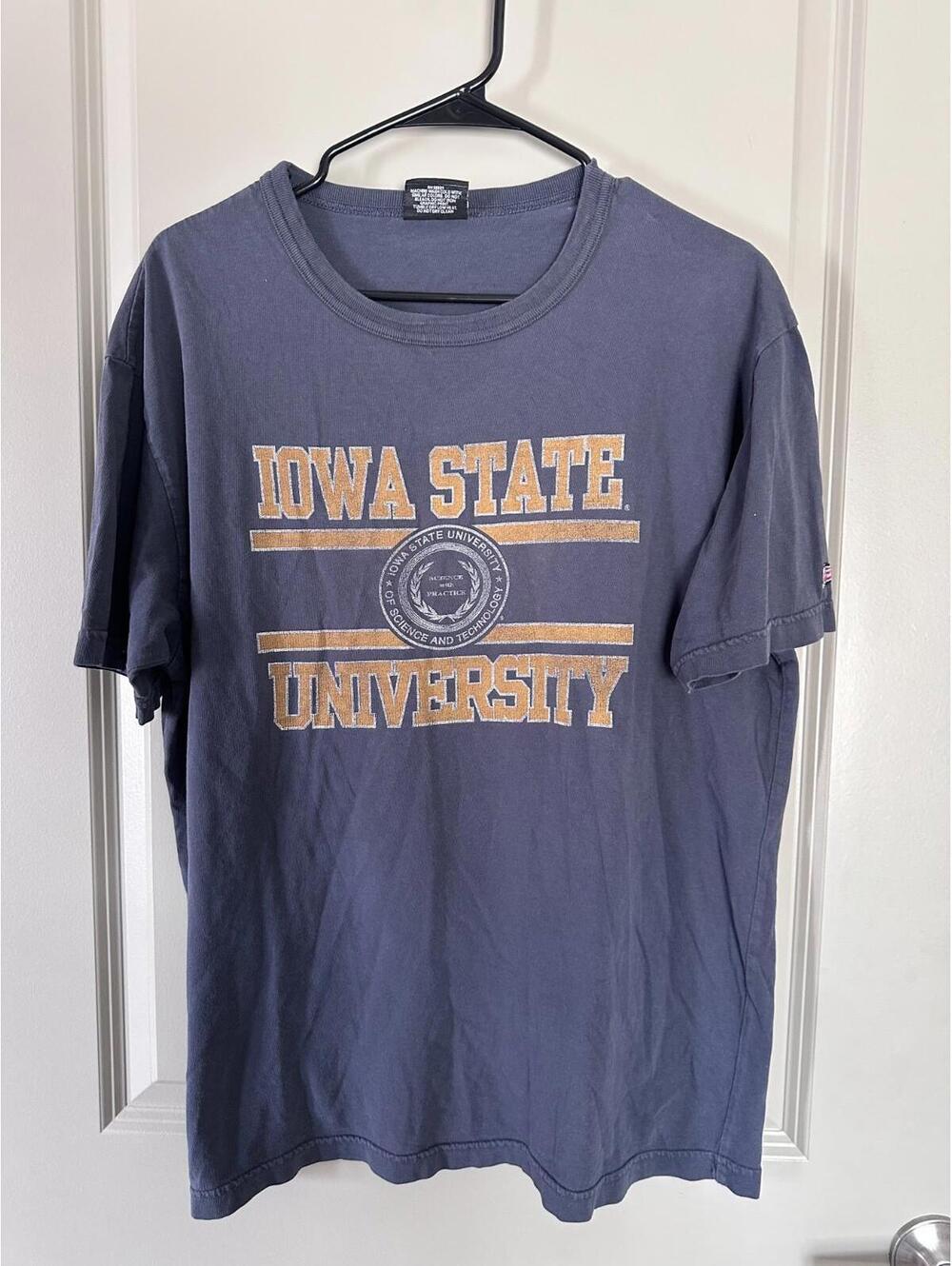 University of Iowa Tailgate Blue Short Sleeve Shirt Size Medium